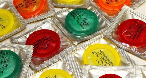 Blowjob ohne Kondom gegen Aufpreis Begleiten Biberist